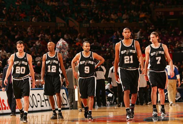 转换进攻中 转换进攻中